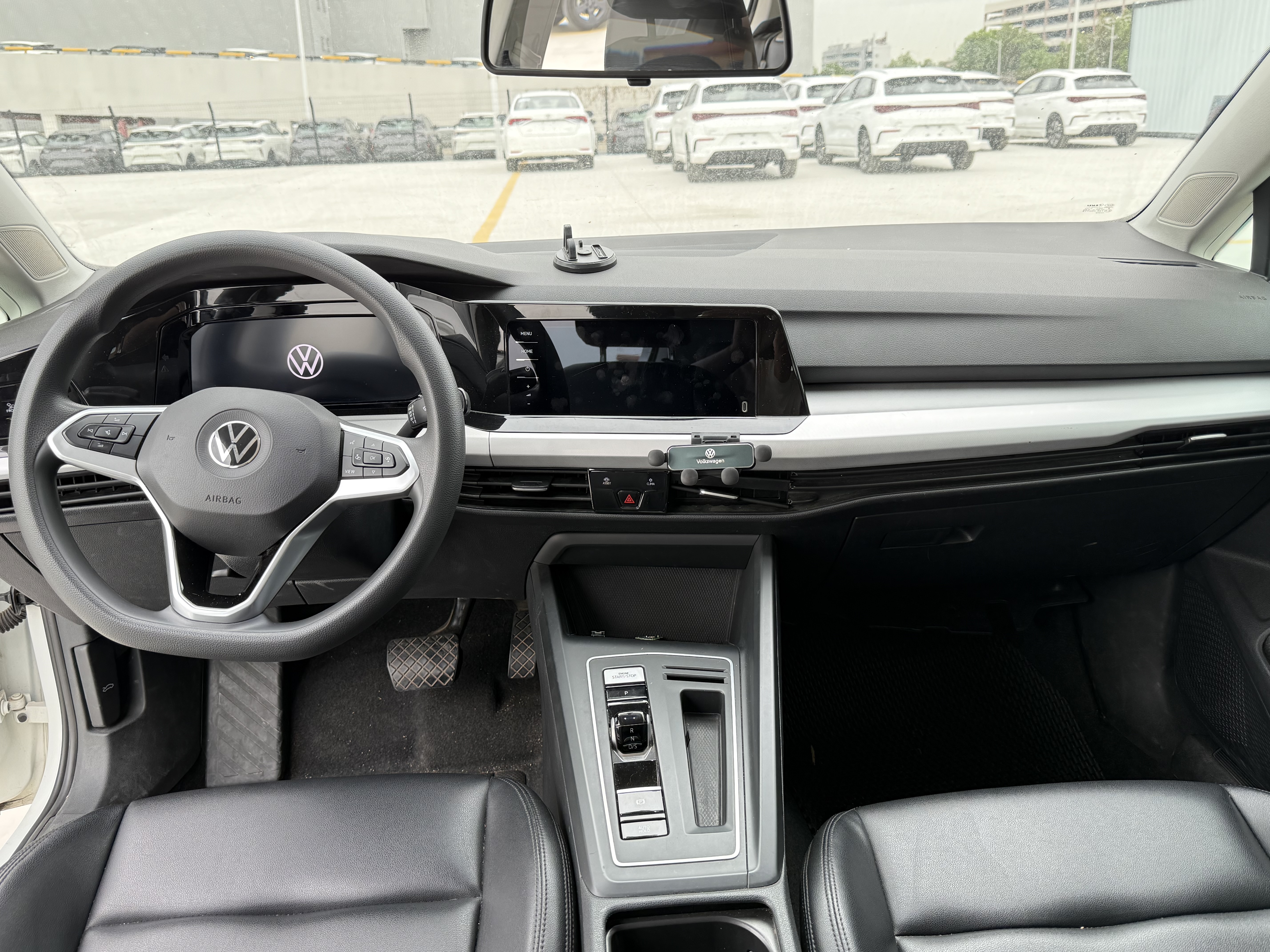 2023 Volkswagen Golf