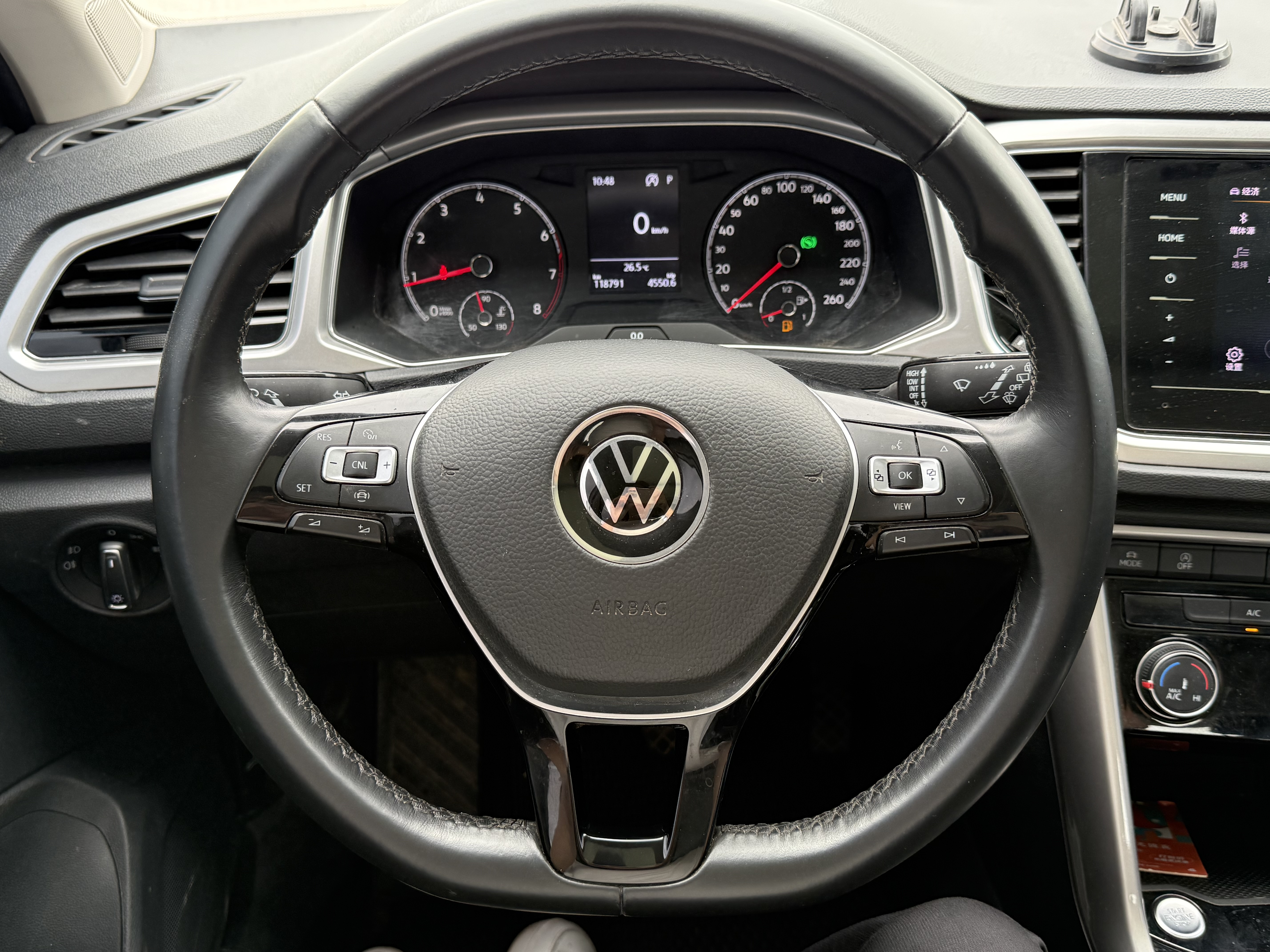 2023 Volkswagen T-Roc